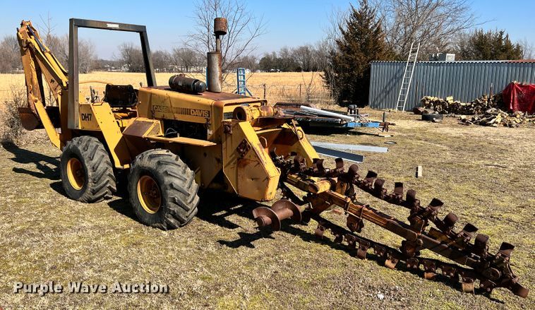 image for item ID9729 1979 Case DH7  trencher