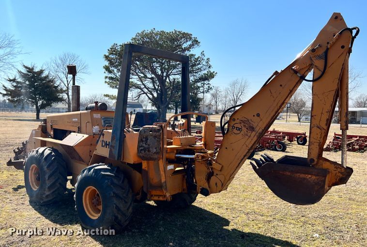 image for item ID9729 1979 Case DH7  trencher