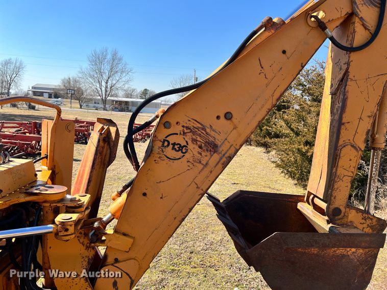 image for item ID9729 1979 Case DH7  trencher