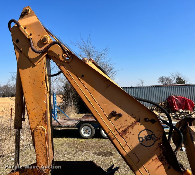 image for item ID9729 1979 Case DH7  trencher