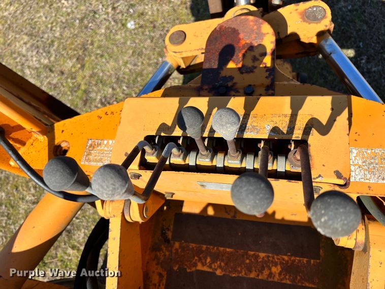 image for item ID9729 1979 Case DH7  trencher