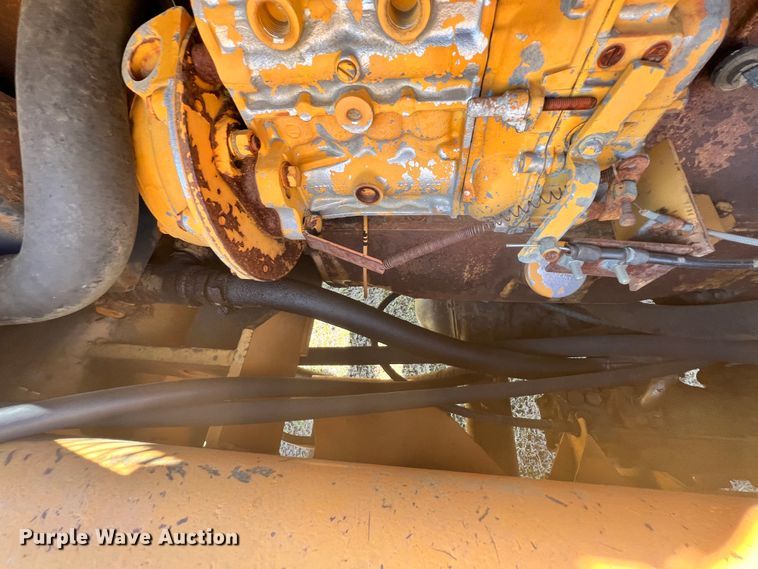 image for item ID9729 1979 Case DH7  trencher