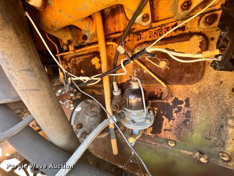 image for item ID9729 1979 Case DH7  trencher