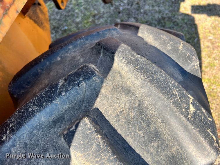 image for item ID9729 1979 Case DH7  trencher