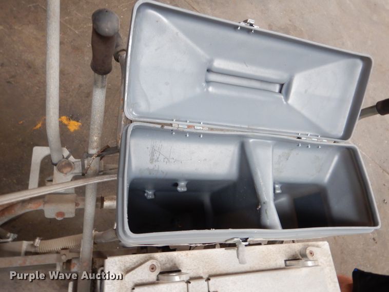 image for item IE9640 Graco ThermoLazer 257500  thermoplastic line striping system