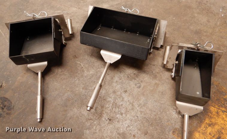 image for item IE9640 Graco ThermoLazer 257500  thermoplastic line striping system