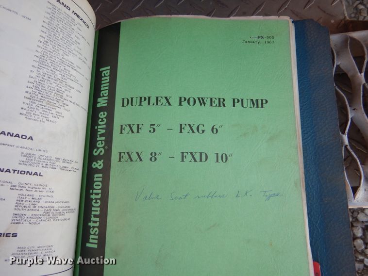 image for item IE9643 1993 Peterbilt 375  drilling rig truck