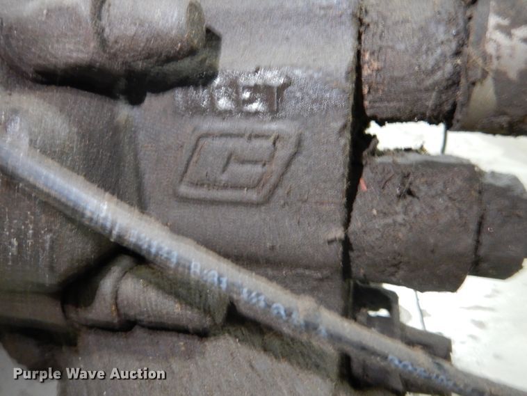 image for item IE9643 1993 Peterbilt 375  drilling rig truck