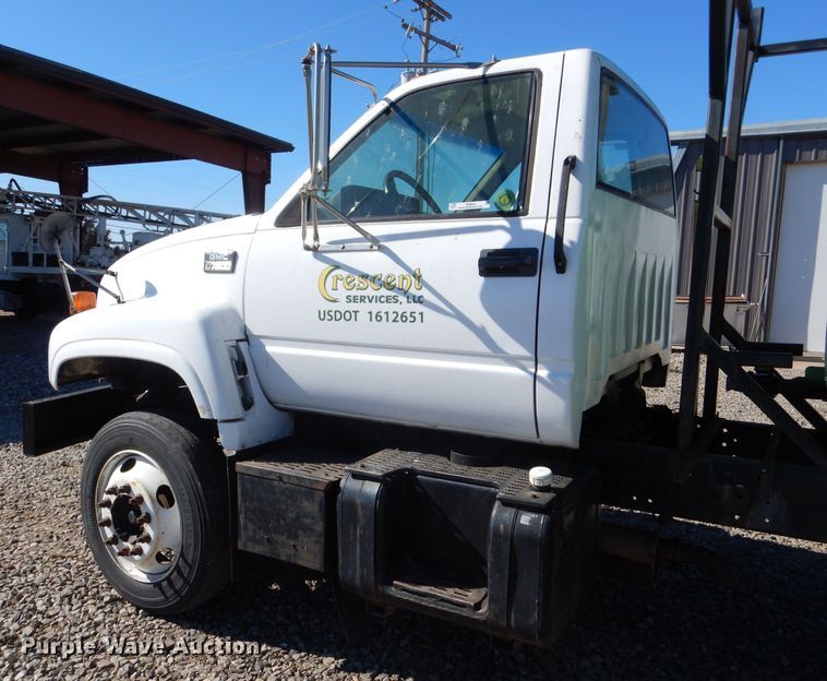 image for item IE9644 1998 GMC C7500  water truck