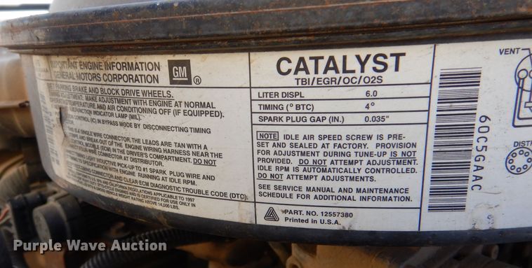 image for item IE9644 1998 GMC C7500  water truck