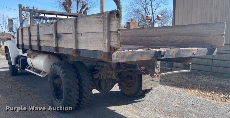 image for item IG9713 1984 Ford F800  dump flatbed truck