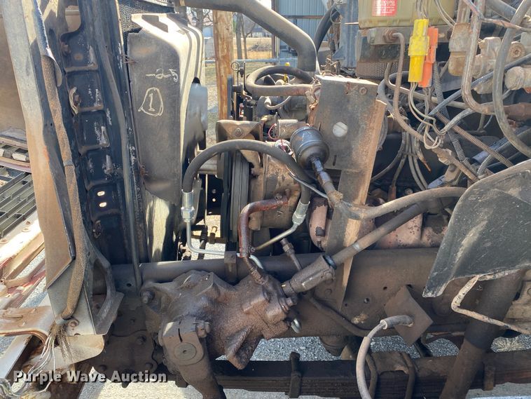 image for item IG9713 1984 Ford F800  dump flatbed truck