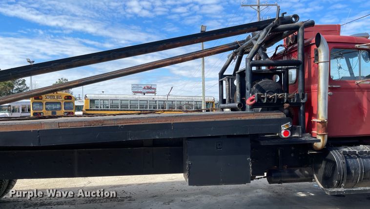 image for item IJ9719 1978 Autocar DC10364B  winch truck