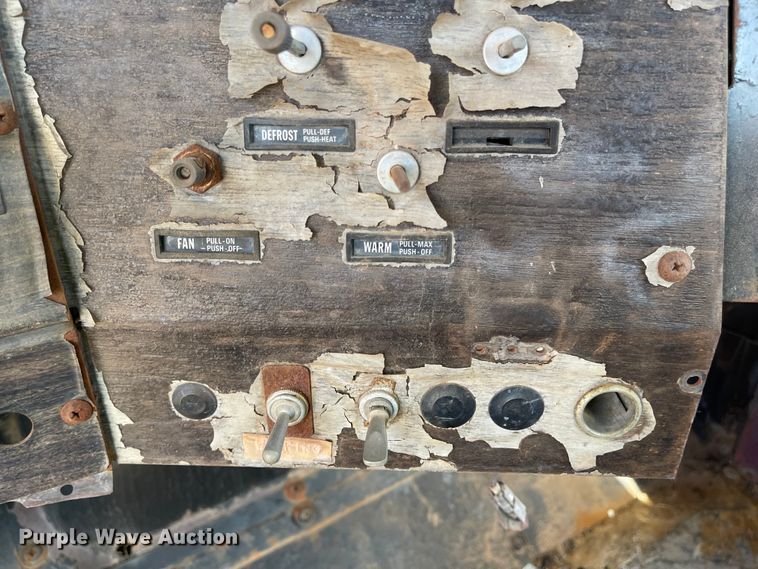 image for item IJ9719 1978 Autocar DC10364B  winch truck