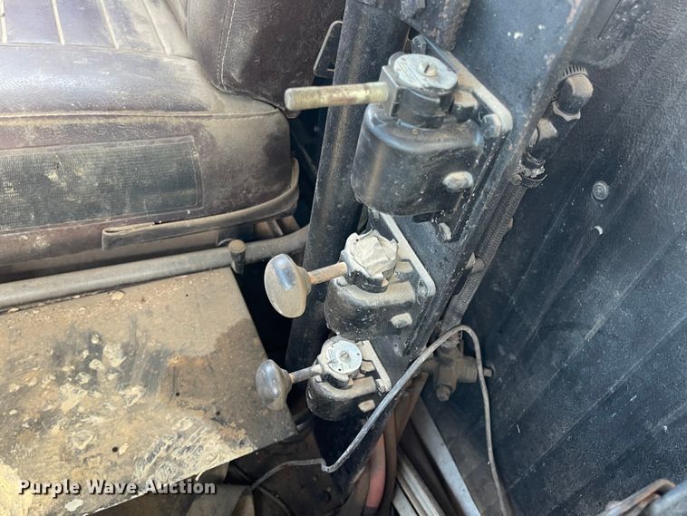 image for item IJ9719 1978 Autocar DC10364B  winch truck