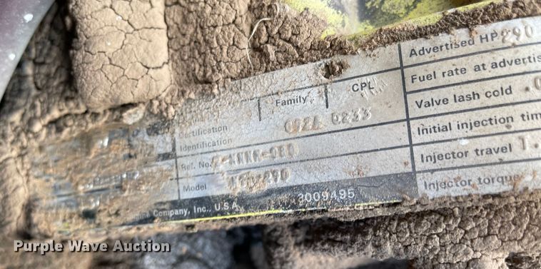 image for item IJ9719 1978 Autocar DC10364B  winch truck