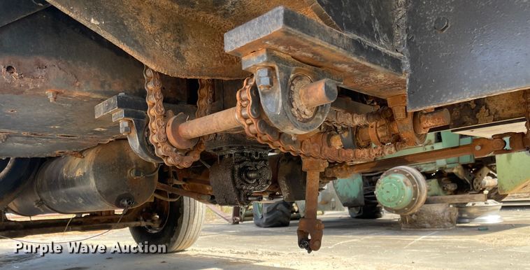 image for item IJ9719 1978 Autocar DC10364B  winch truck