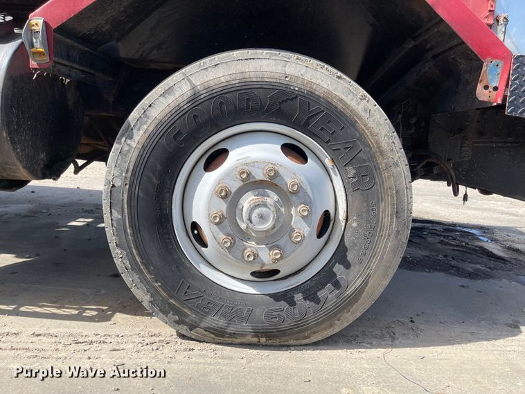 image for item IJ9719 1978 Autocar DC10364B  winch truck