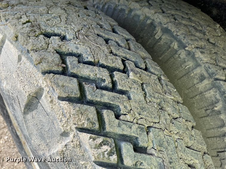 image for item IJ9719 1978 Autocar DC10364B  winch truck