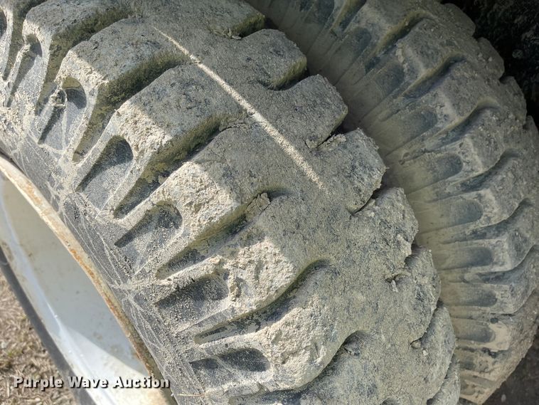 image for item IJ9719 1978 Autocar DC10364B  winch truck