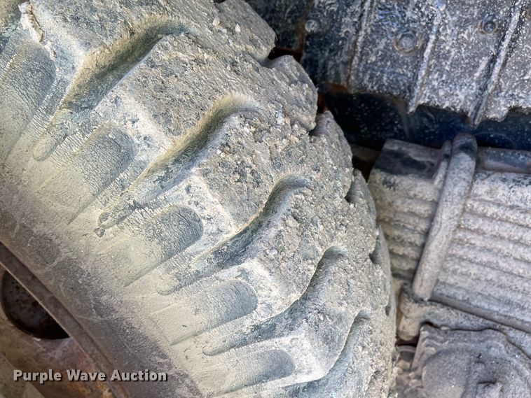 image for item IJ9719 1978 Autocar DC10364B  winch truck