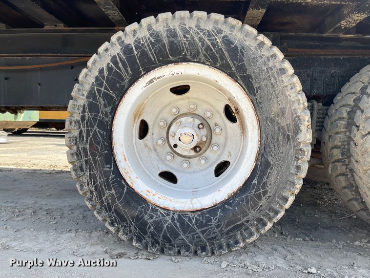 image for item IJ9719 1978 Autocar DC10364B  winch truck