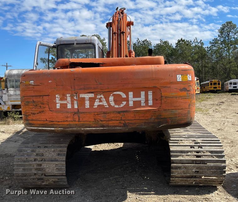 image for item IJ9720 1992 Hitachi EX200LC-2  excavator