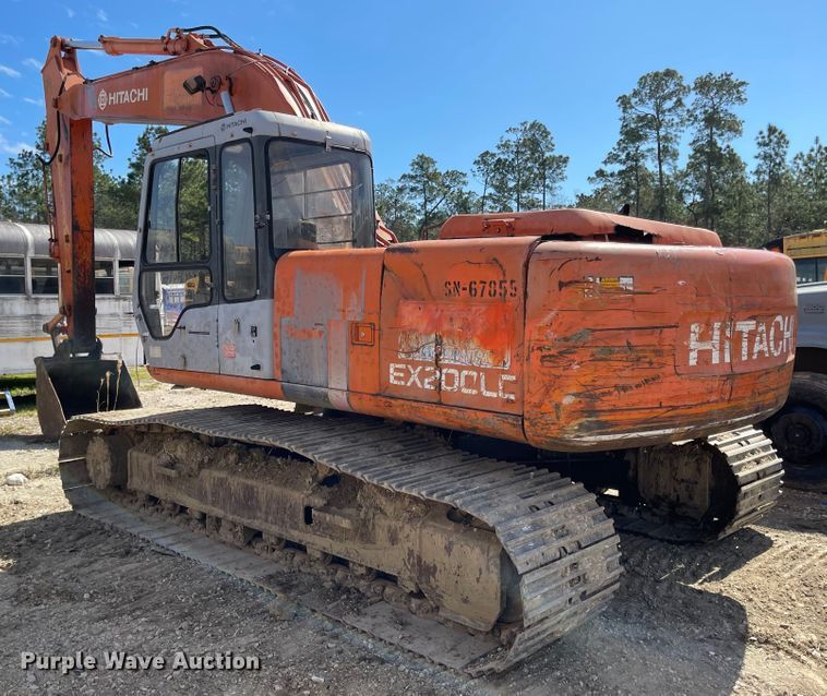 image for item IJ9720 1992 Hitachi EX200LC-2  excavator