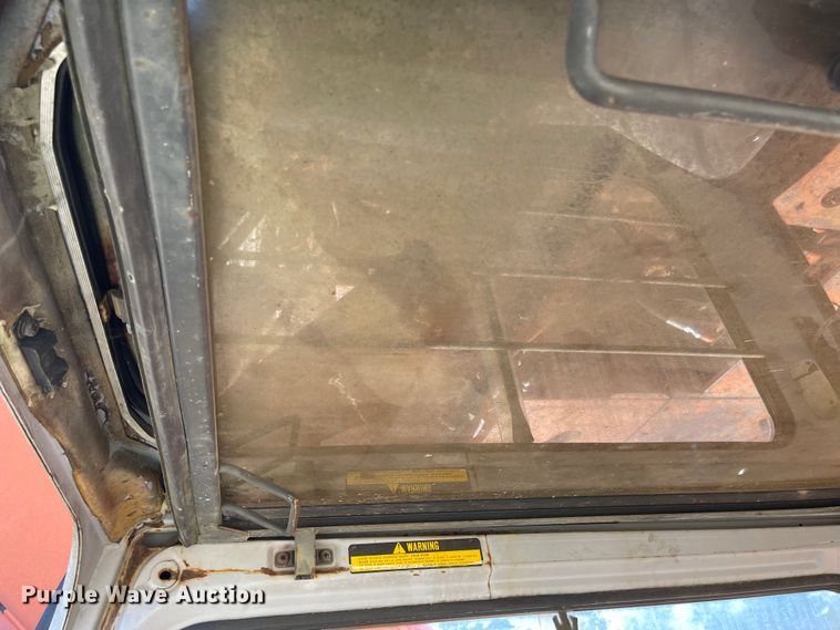 image for item IJ9720 1992 Hitachi EX200LC-2  excavator