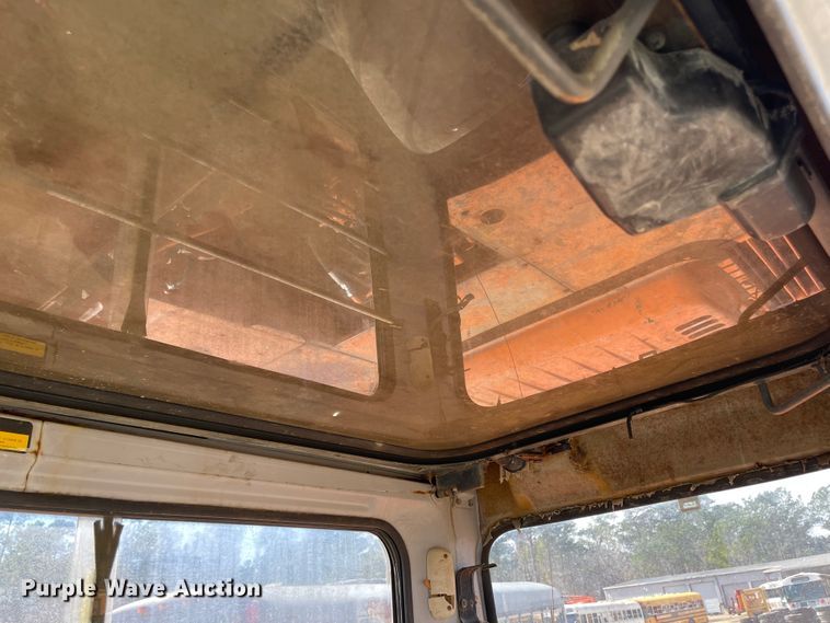 image for item IJ9720 1992 Hitachi EX200LC-2  excavator