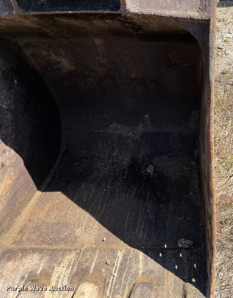 image for item IJ9720 1992 Hitachi EX200LC-2  excavator