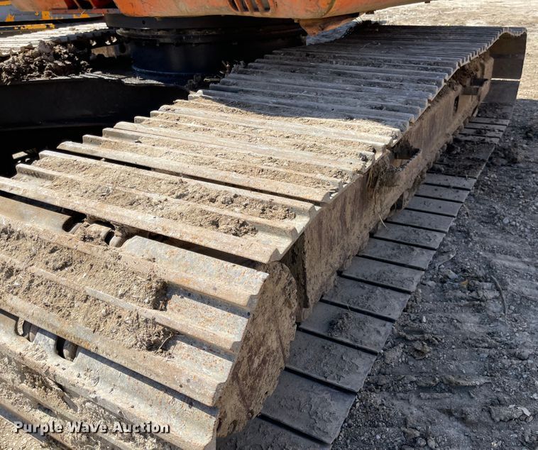 image for item IJ9720 1992 Hitachi EX200LC-2  excavator