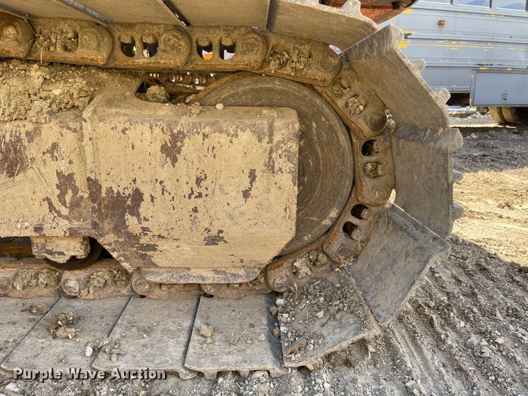 image for item IJ9720 1992 Hitachi EX200LC-2  excavator