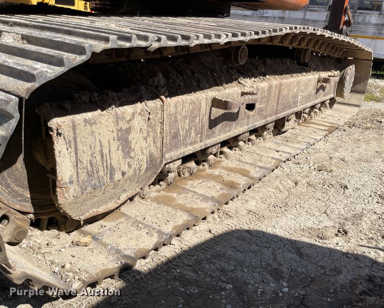 image for item IJ9720 1992 Hitachi EX200LC-2  excavator