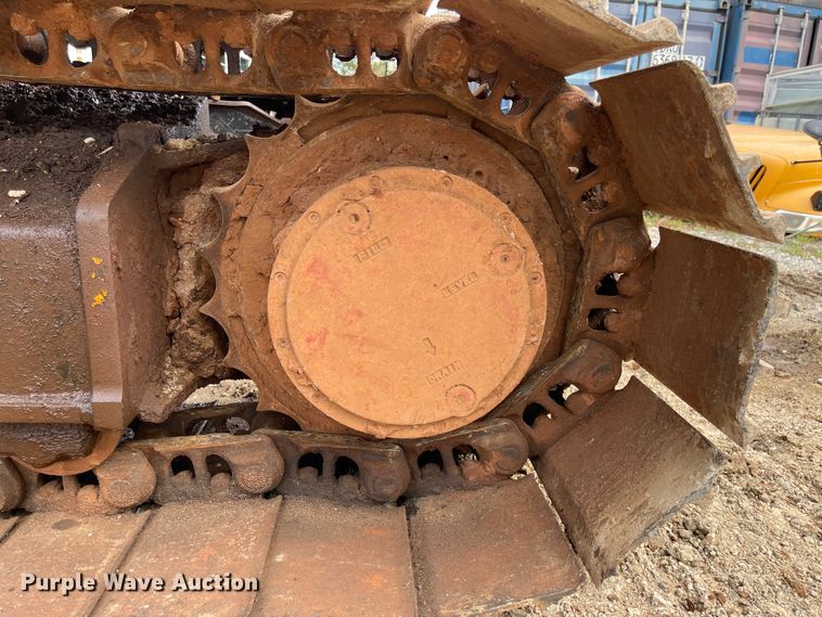 image for item IJ9722 2000 Hitachi EX160LC-5  excavator