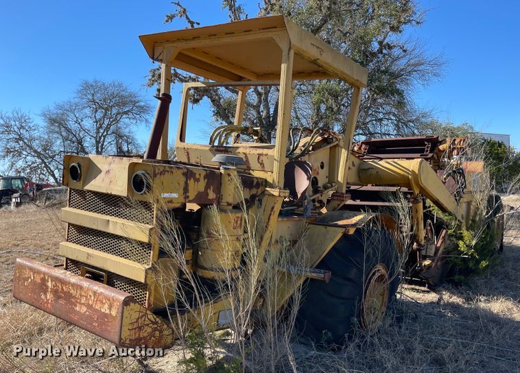 image for item IJ9731 Wabco D  elevating scraper