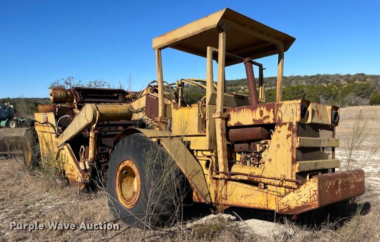 image for item IJ9731 Wabco D  elevating scraper