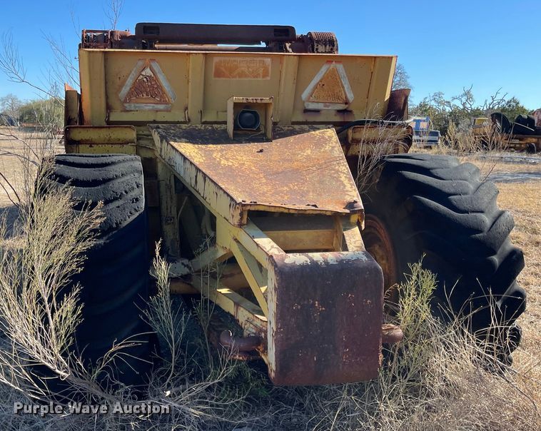 image for item IJ9731 Wabco D  elevating scraper