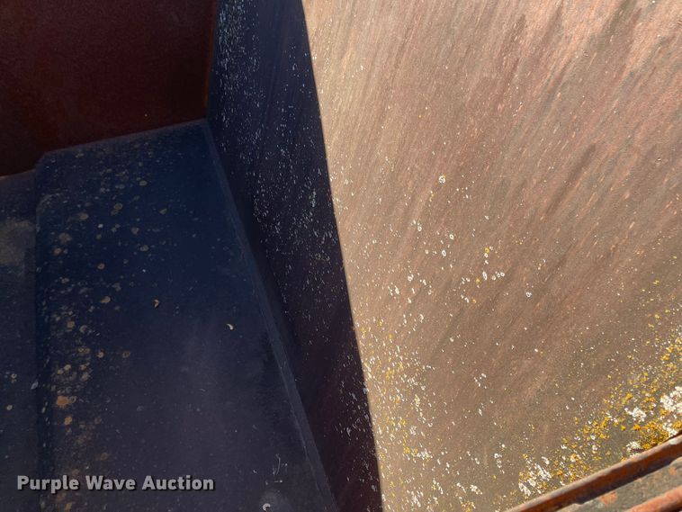 image for item IJ9731 Wabco D  elevating scraper