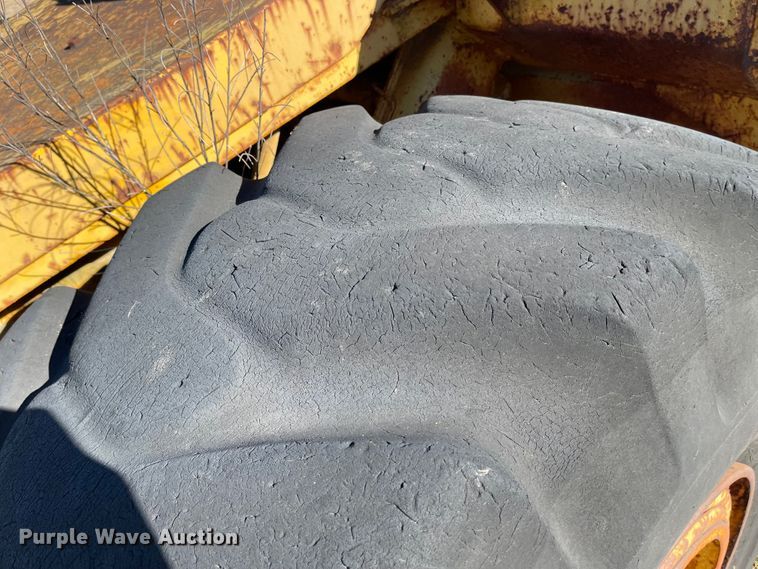 image for item IJ9731 Wabco D  elevating scraper