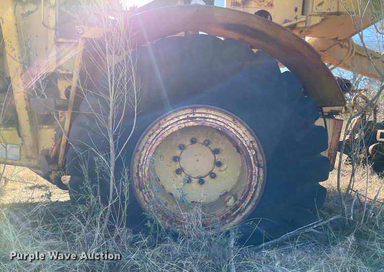 image for item IJ9731 Wabco D  elevating scraper