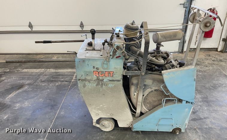 image for item IJ9737 Target Pro 35 concrete saw