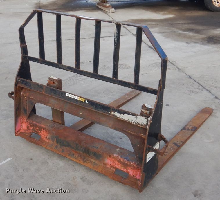 image for item IM9788 John Deere Worksite Pro 48" L skid steer forks