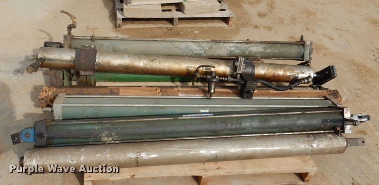 image for item IM9790 (8) Pneumatic cylinders