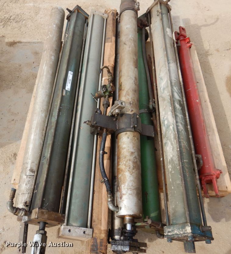 image for item IM9790 (8) Pneumatic cylinders