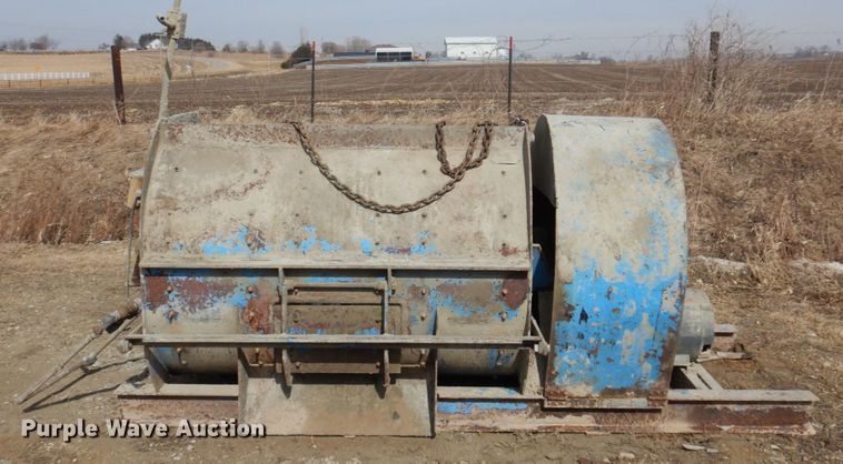 image for item IM9793 Mixer Systems 30 Open Gear Mixer  cement mixer