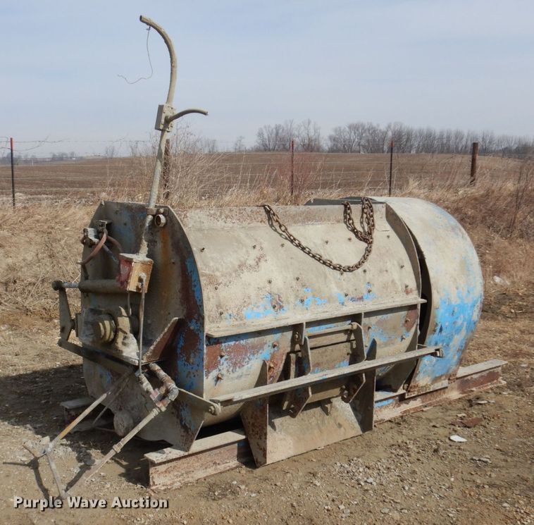 image for item IM9793 Mixer Systems 30 Open Gear Mixer  cement mixer