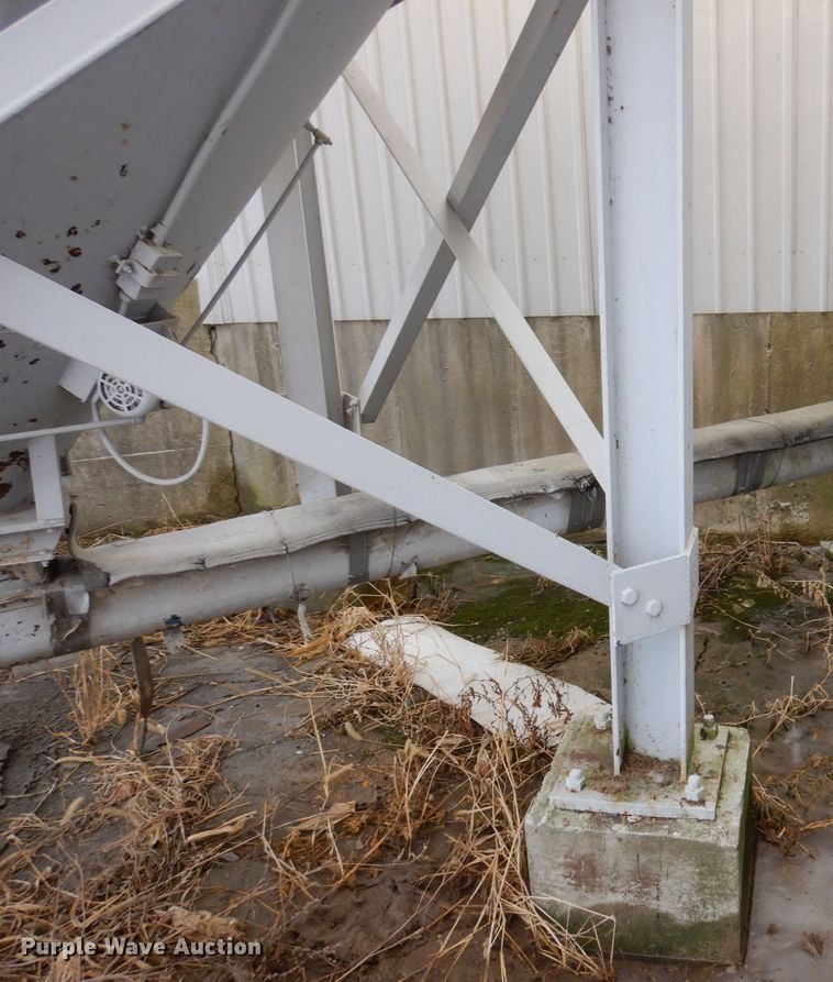 image for item IM9794 Cement powder silo