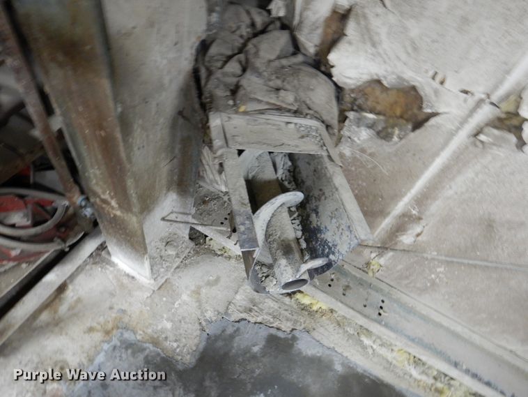 image for item IM9794 Cement powder silo