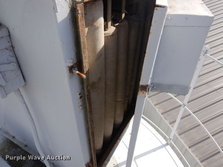 image for item IM9794 Cement powder silo